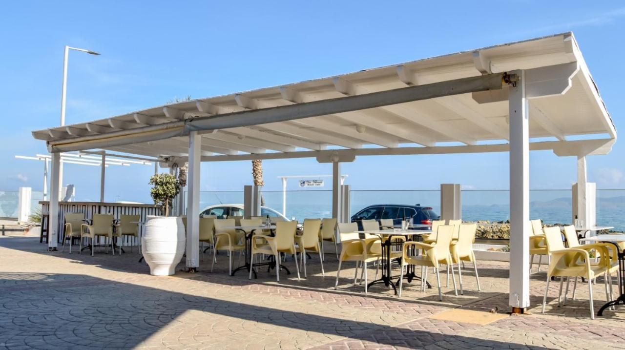 Yria Beach Hotel Kokkini Hani Экстерьер фото