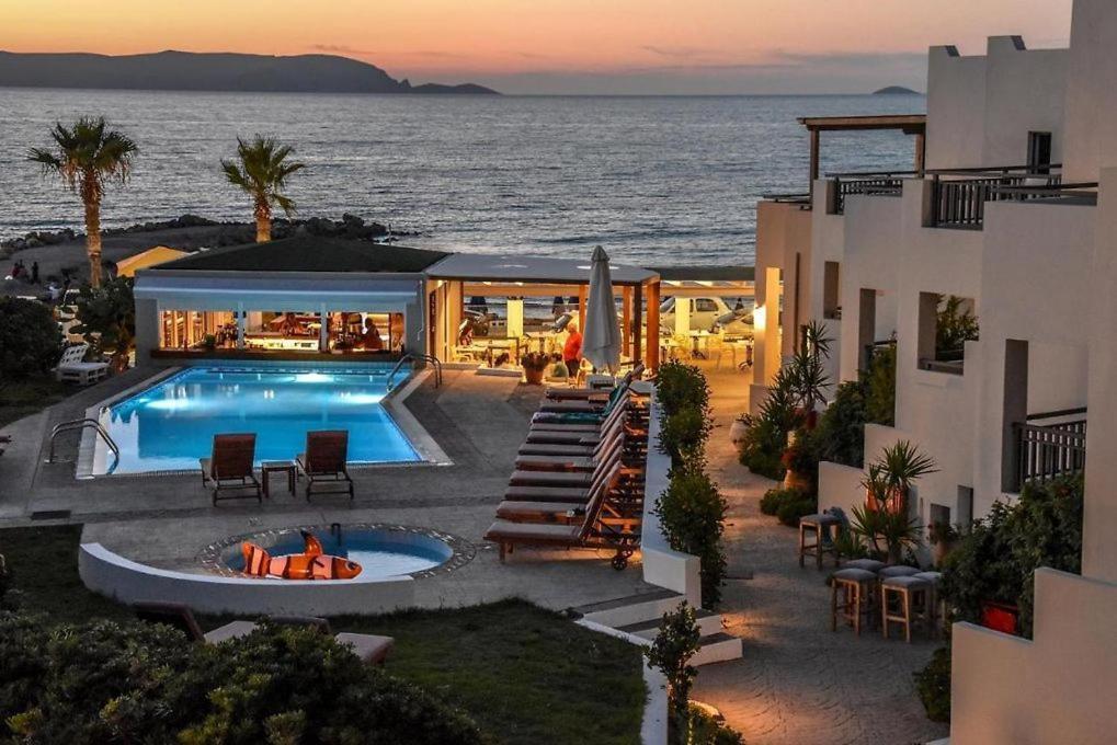 Yria Beach Hotel Kokkini Hani Экстерьер фото